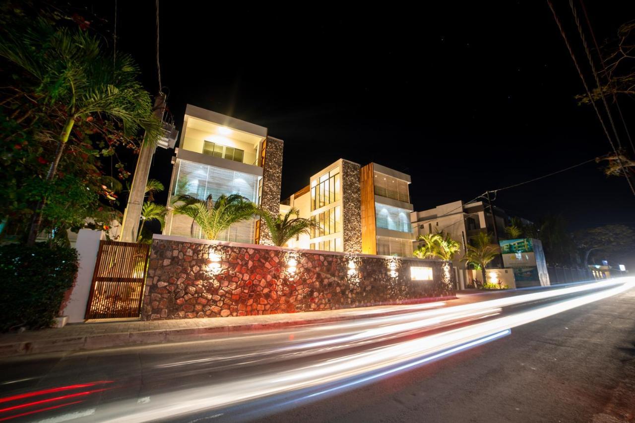 One Bay Residence Apartment 6 Pereybere Beach Exterior photo